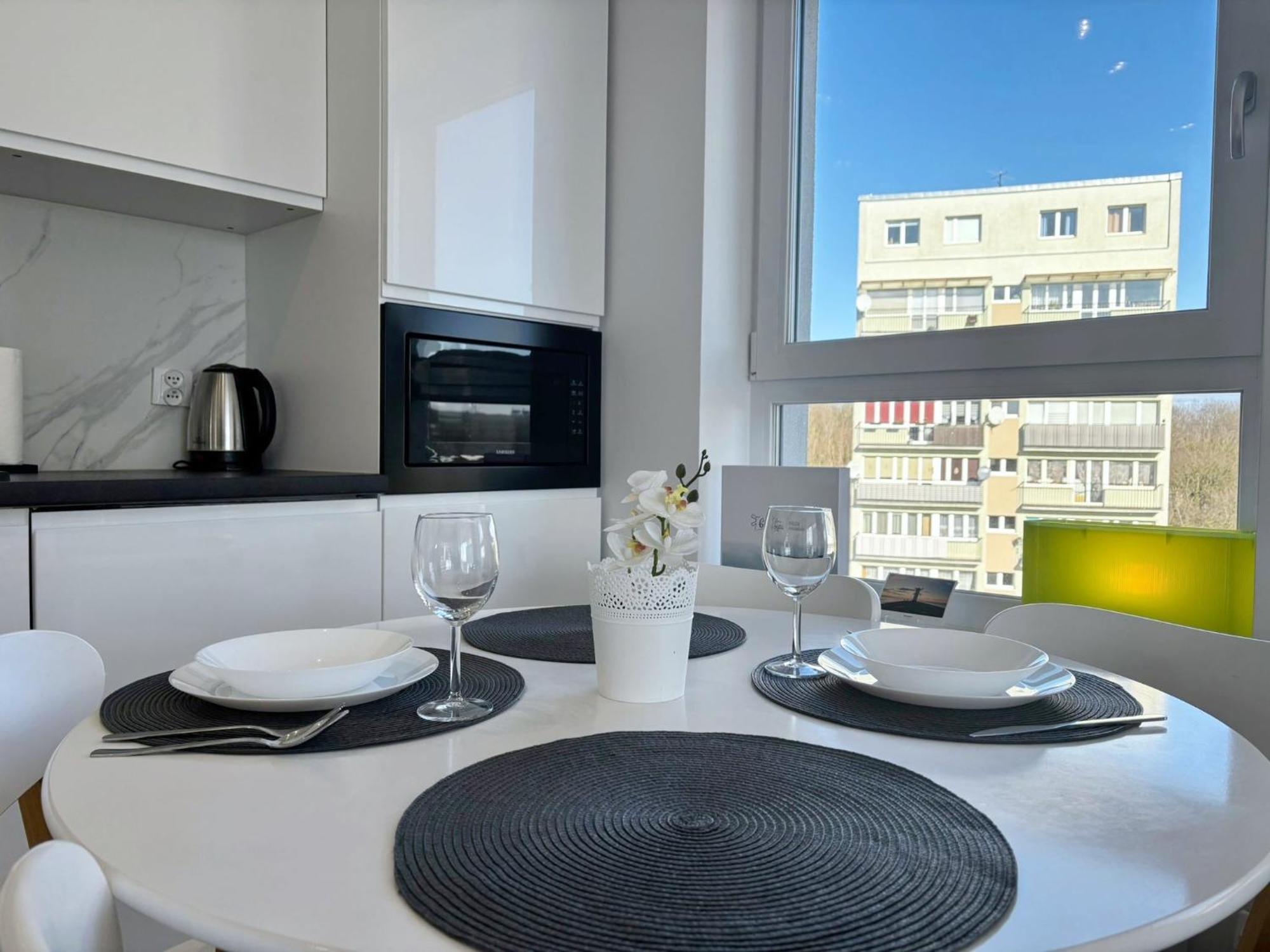 Sun Towers - Apartamenty Bryza - Apartamenty Z Parkingiem Świnoujście Екстериор снимка