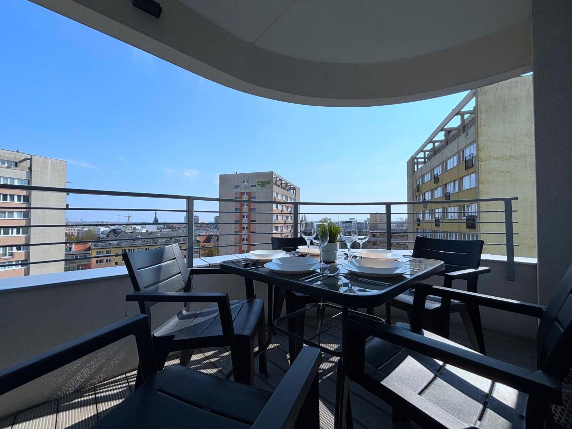 Sun Towers - Apartamenty Bryza - Apartamenty Z Parkingiem Świnoujście Екстериор снимка
